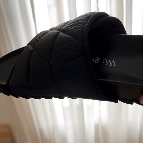 Gorgeous Holden black slides. NWT. - Picture 2 of 3